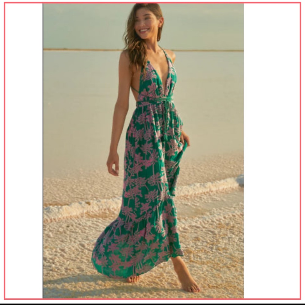NWT MAAJI Embroidered Palms Moon Bay maxi dress